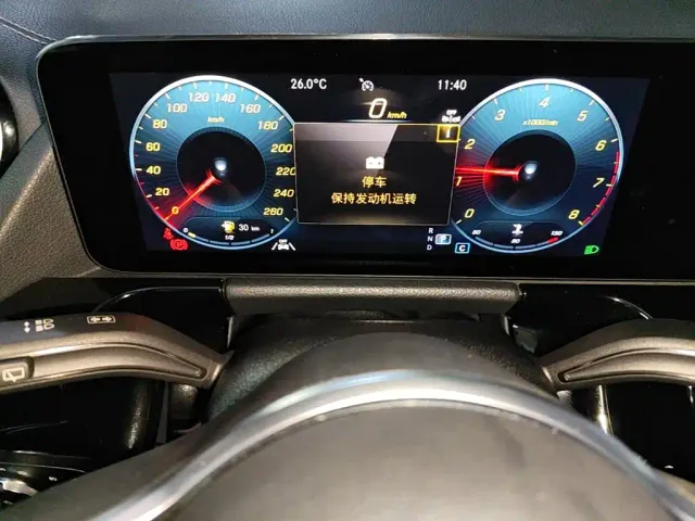 Mercedes-Benz GLA-Class — Фото автомобиля 15