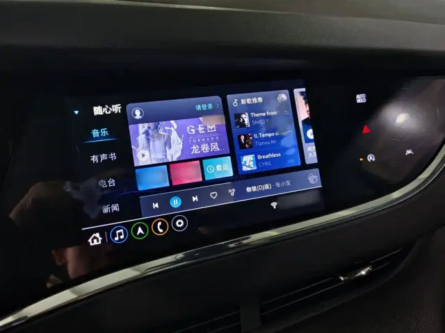 Buick Enclave — Фото автомобиля 5