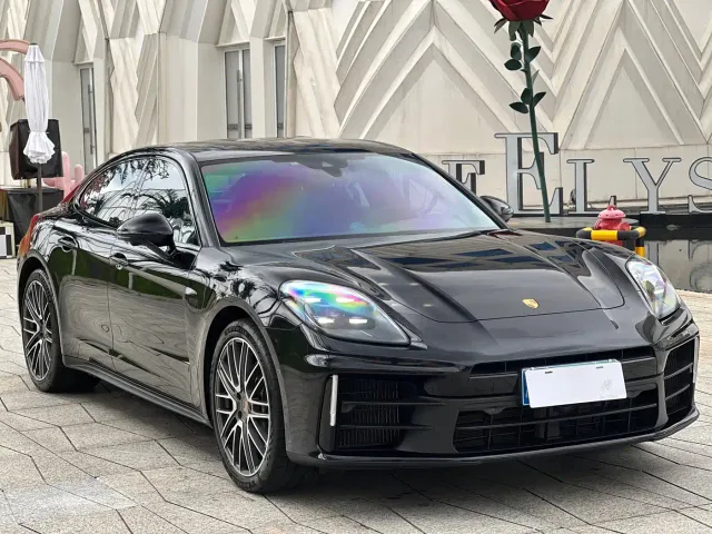 Porsche Panamera — Фото автомобиля 4