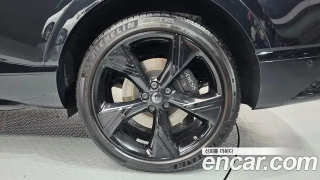 Genesis GV80 2.5T Бензин AWD — Фото автомобиля 18