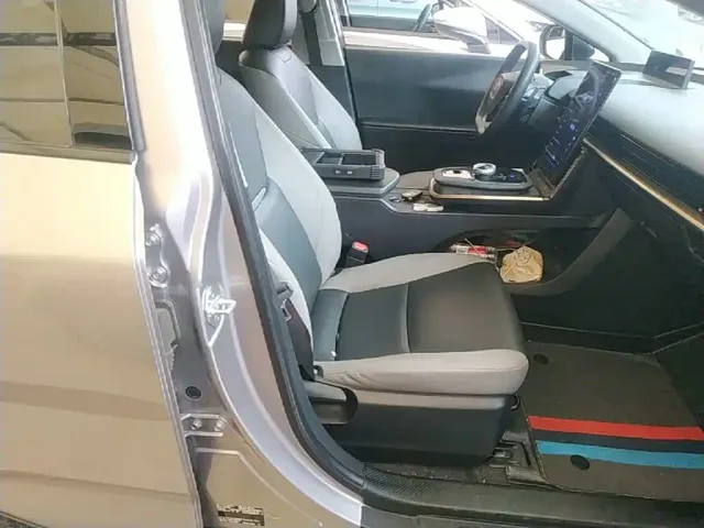 Toyota bZ3 — Фото автомобиля 24