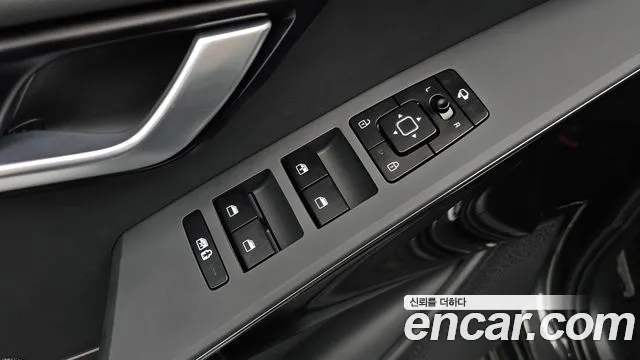 Kia Niro The All New — Фото автомобиля 25