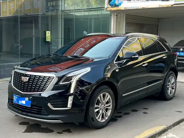 Фотография автомобиля — Cadillac XT5
