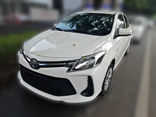 Фотография автомобиля — Toyota Vios