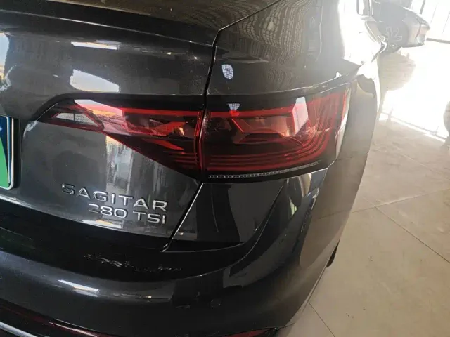 Volkswagen Sagitar — Фото автомобиля 23