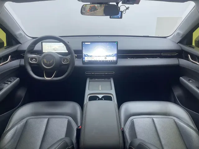 Wuling Starlight — Фото автомобиля 17