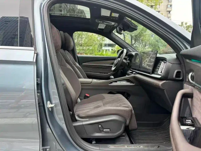 Geely Xingyue L — Фото автомобиля 11