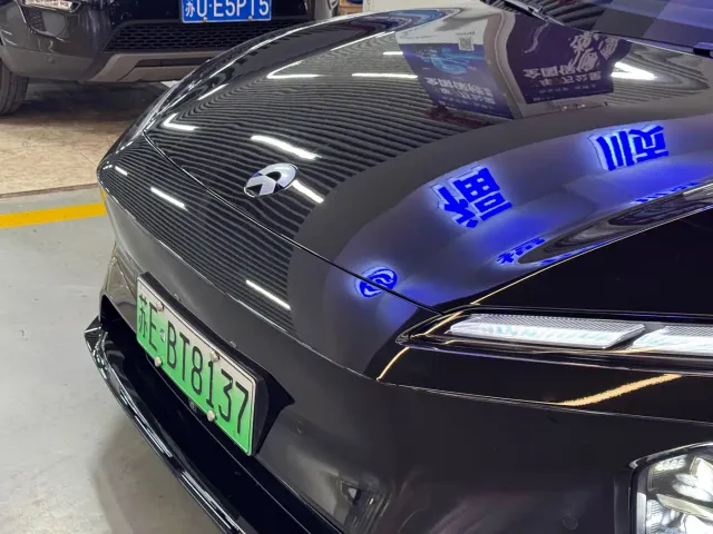 Nio ET5 Touring — Фото автомобиля 10