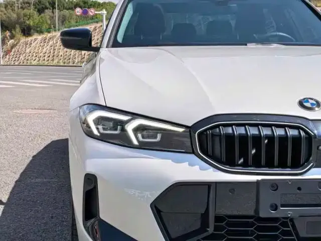 BMW 3 Series — Фото автомобиля 7