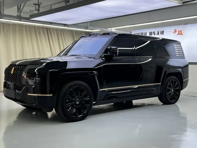 Фотография автомобиля — BYD U8L