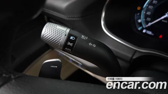 Genesis GV80 — Фото автомобиля 28