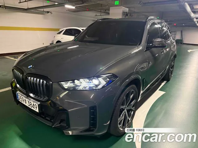 Фотография автомобиля — BMW X5 G05