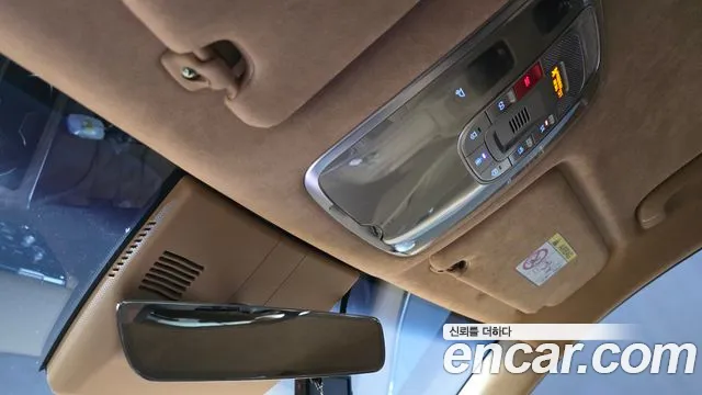 Genesis G80 Бензин 3.5 турбо AWD — Фото автомобиля 28
