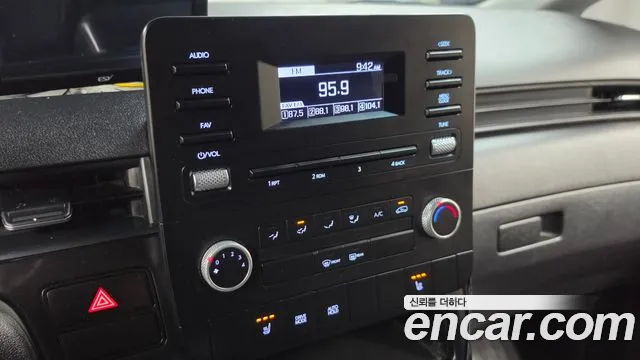 Hyundai Staria — Фото автомобиля 23