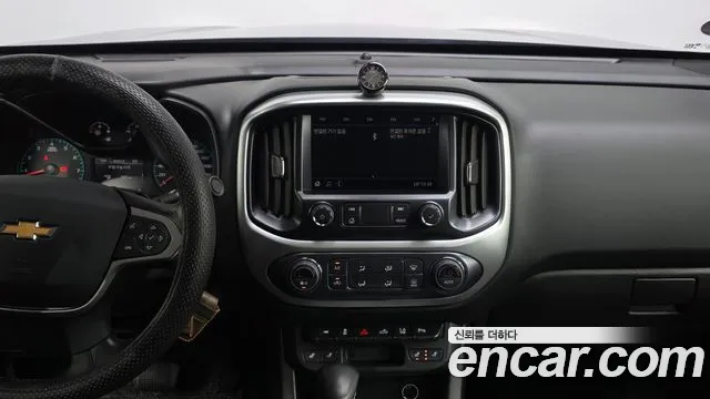 Chevrolet Colorado — Фото автомобиля 14