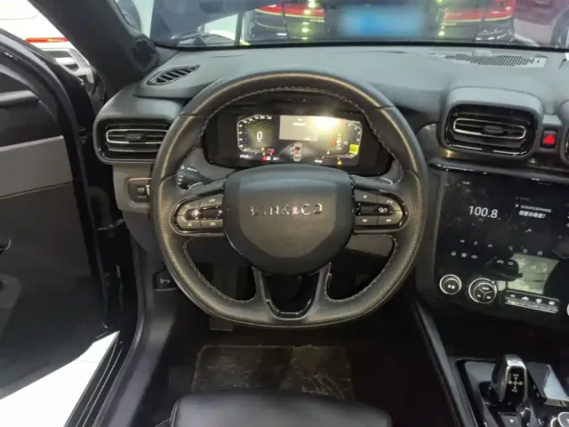 Lynk & Co 03 — Фото автомобиля 10