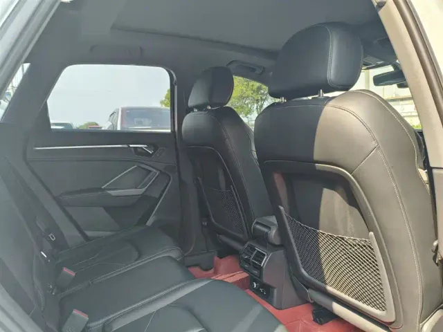 Audi Q3 — Фото автомобиля 15