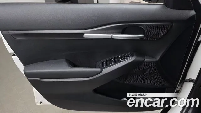 Kia Seltos Новый Seltos Бензин 2.0 2WD — Фото автомобиля 23