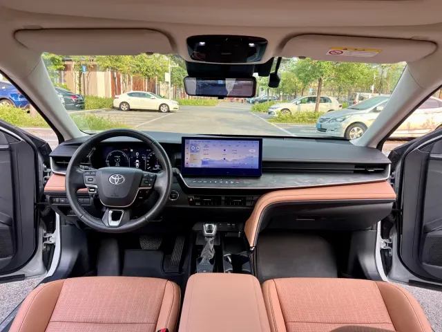 Toyota Camry — Фото автомобиля 17