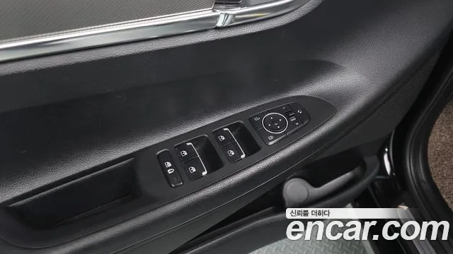 Hyundai Grandeur Новый Grandeur IG 3.0 LPi (Для проката) — Фото автомобиля 26