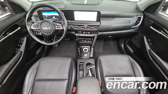 Kia Seltos Новый Seltos Бензин 1.6 турбо 2WD — Фото автомобиля 6