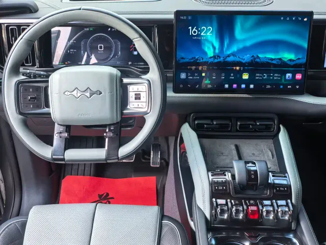 BYD FangChengBao Leopard 5 — Фото автомобиля 11