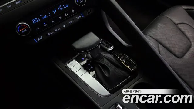 Hyundai Avante CN7 — Фото автомобиля 9