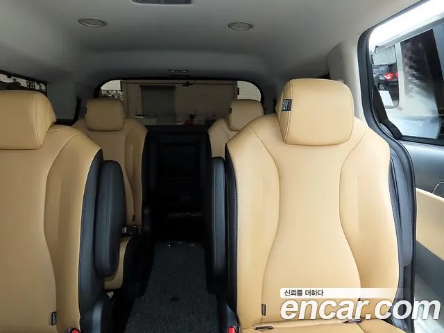 Kia Canival Carnival 4 поколение Дизель 9 мест Noblesse — Фото автомобиля 7