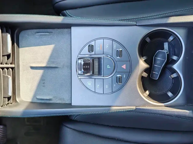BYD Seal 06 — Фото автомобиля 21
