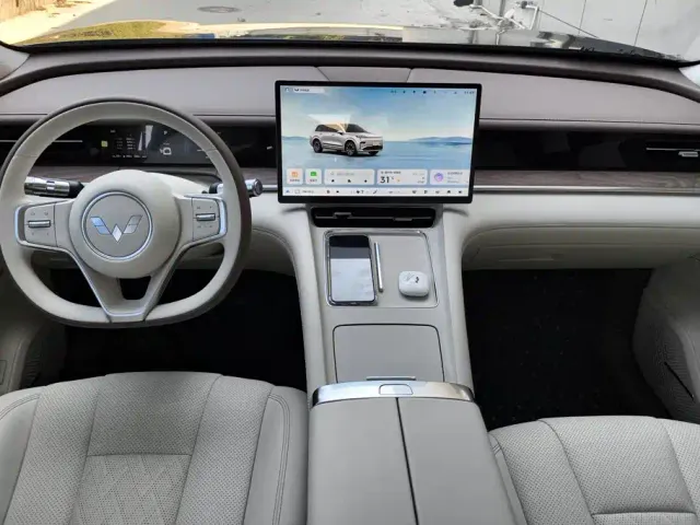 Wuling Starlight L — Фото автомобиля 12