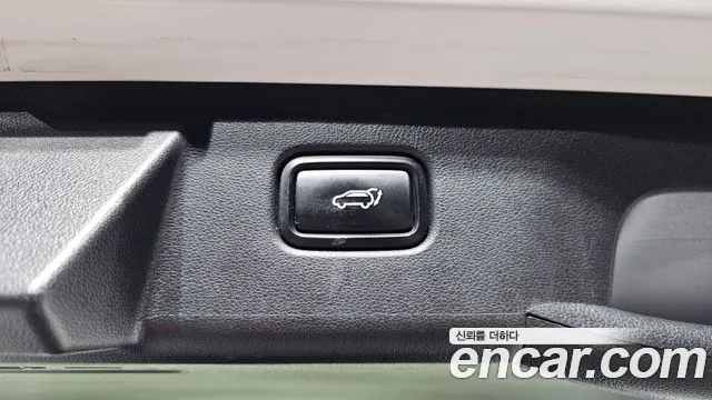 Hyundai Tucson Tucson (NX4) Бензин 1.6 турбо 2WD — Фото автомобиля 29