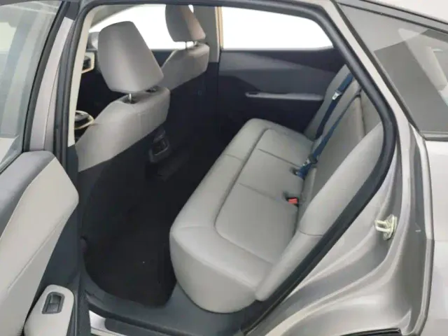 Toyota bZ3 — Фото автомобиля 11