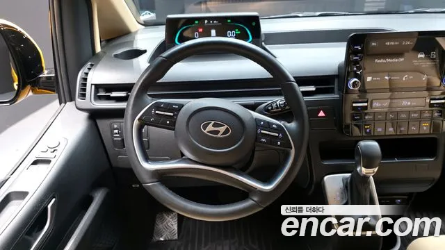Hyundai Staria Staria — Фото автомобиля 14