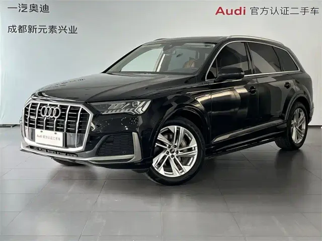 Фотография автомобиля — Audi Q7