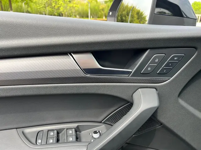 Audi Q5L — Фото автомобиля 17