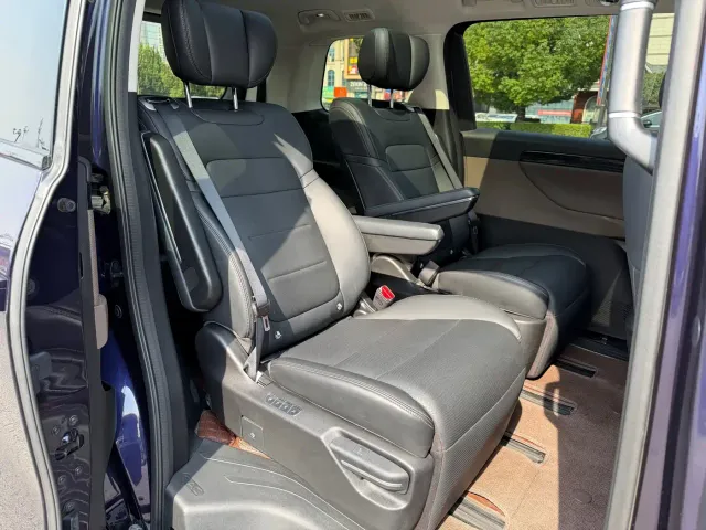 GAC Trumpchi E8 — Фото автомобиля 14