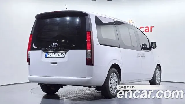 Hyundai Staria — Фото автомобиля 2