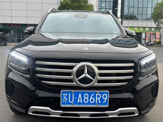 Mercedes-Benz GLB-Class — Фото автомобиля 2