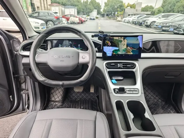 Geely Starry Wish — Фото автомобиля 23