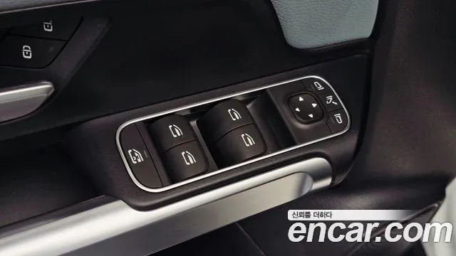 Mercedes-Benz EQB — Фото автомобиля 15