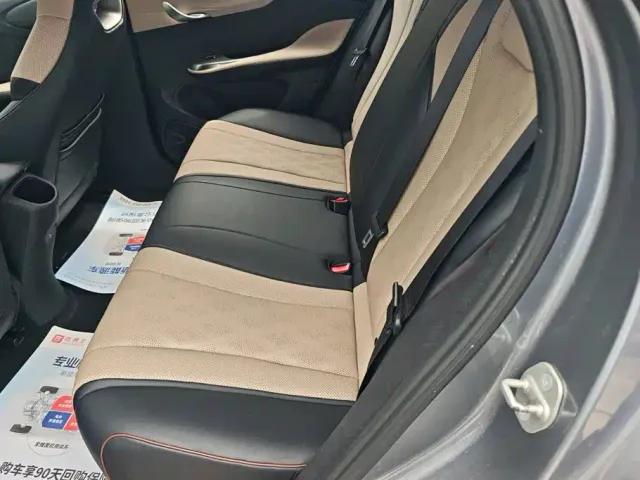 BYD Dolphin — Фото автомобиля 11