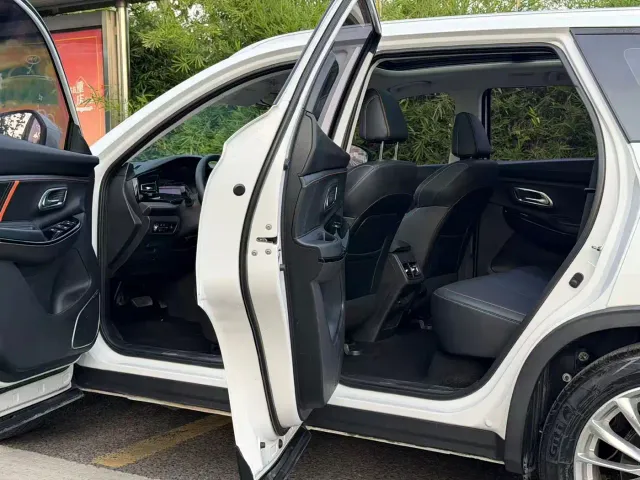 Changan X7 Plus — Фото автомобиля 11
