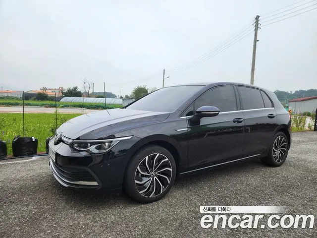 Volkswagen Golf Golf 8 поколение 2.0 TDI Prestige — Фото автомобиля 3