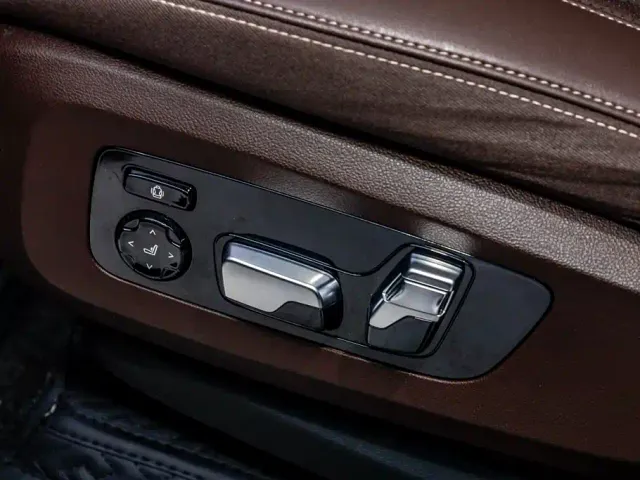 BMW X5 — Фото автомобиля 13