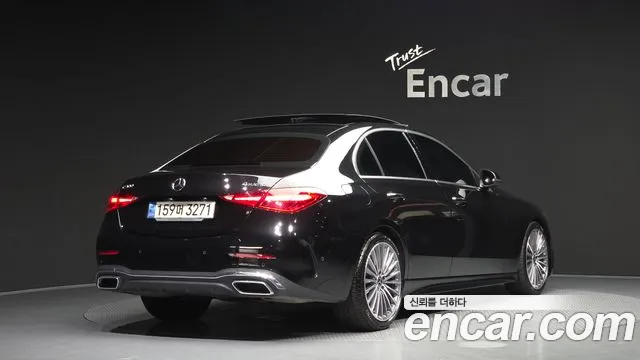 Mercedes-Benz C-Class — Фото автомобиля 2