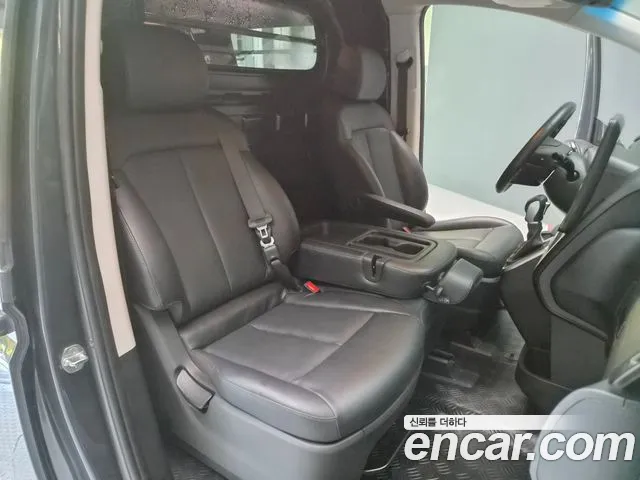 Hyundai Staria Staria L3.5 Карго 3 места — Фото автомобиля 2