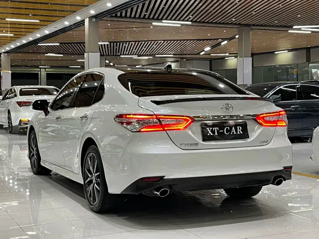 Toyota Camry 2023 2.5G Luxury Edition — Фото автомобиля 16