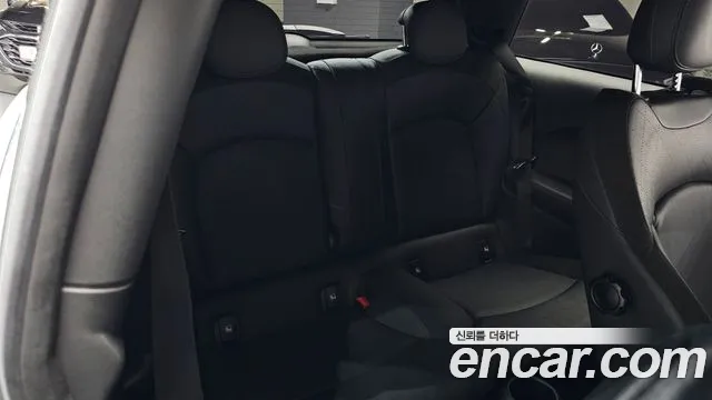 Mini Cooper Cooper Электро SE Электро — Фото автомобиля 12