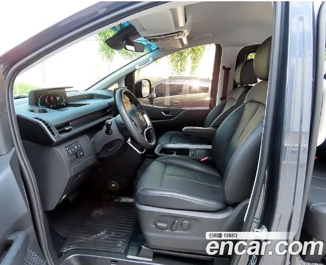 Hyundai Staria — Фото автомобиля 11