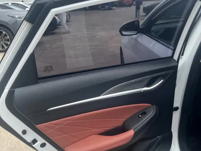 Changan Eado — Фото автомобиля 12